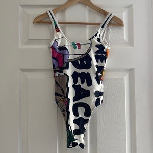 Brandnew ( no tag ) Adidas one piece swim suit